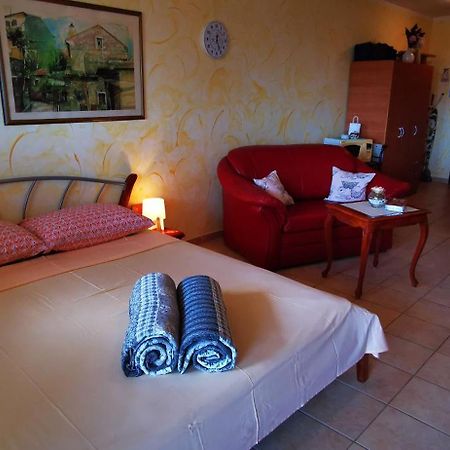 Studio Apartment Lela Ližnjan Zewnętrze zdjęcie