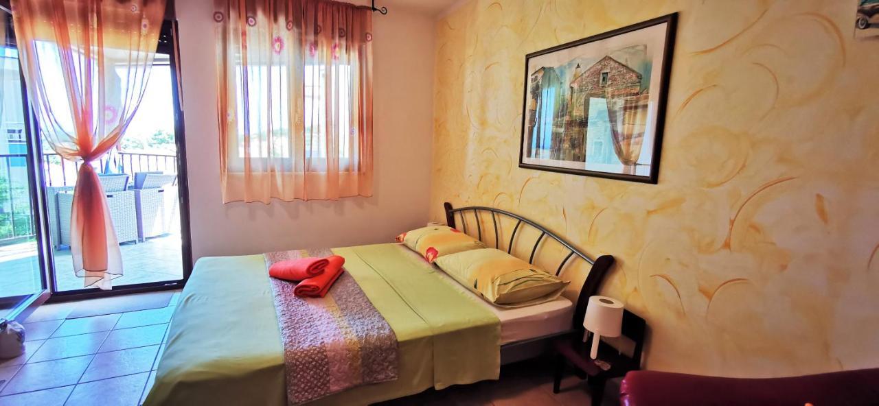 Studio Apartment Lela Ližnjan Zewnętrze zdjęcie