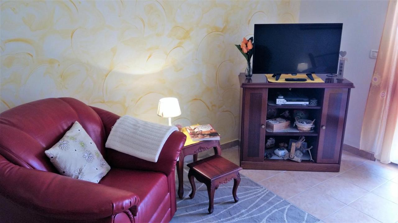 Studio Apartment Lela Ližnjan Zewnętrze zdjęcie